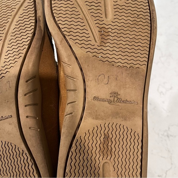 TOMMY BAHAMA Suede Tan Leather Slip On Loafer Size 11.5 - Picture 8 of 13